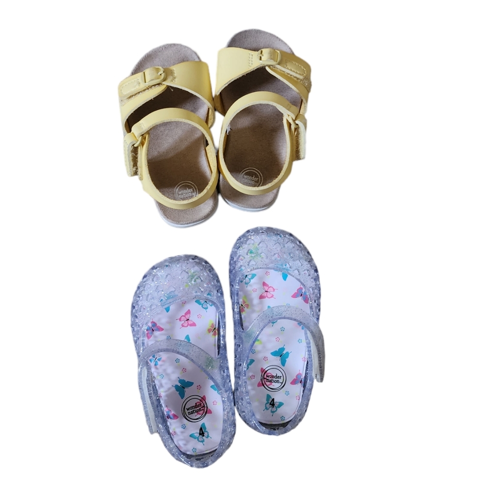 Wonder Nation Toddler shoes size 4 lot of two